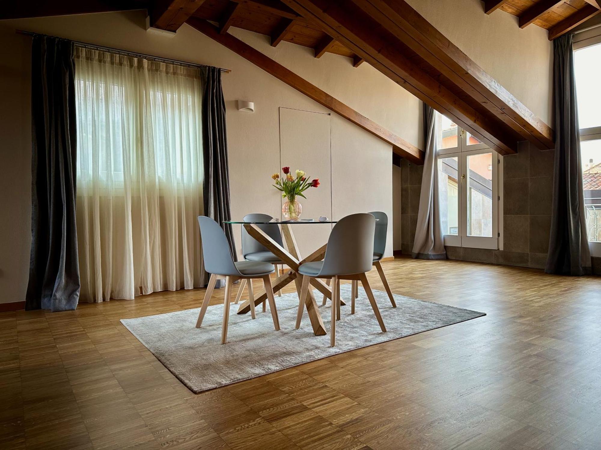 Magic Place Bergamo! Relax Apartment With Terrace In The Heart Of The City 외부 사진