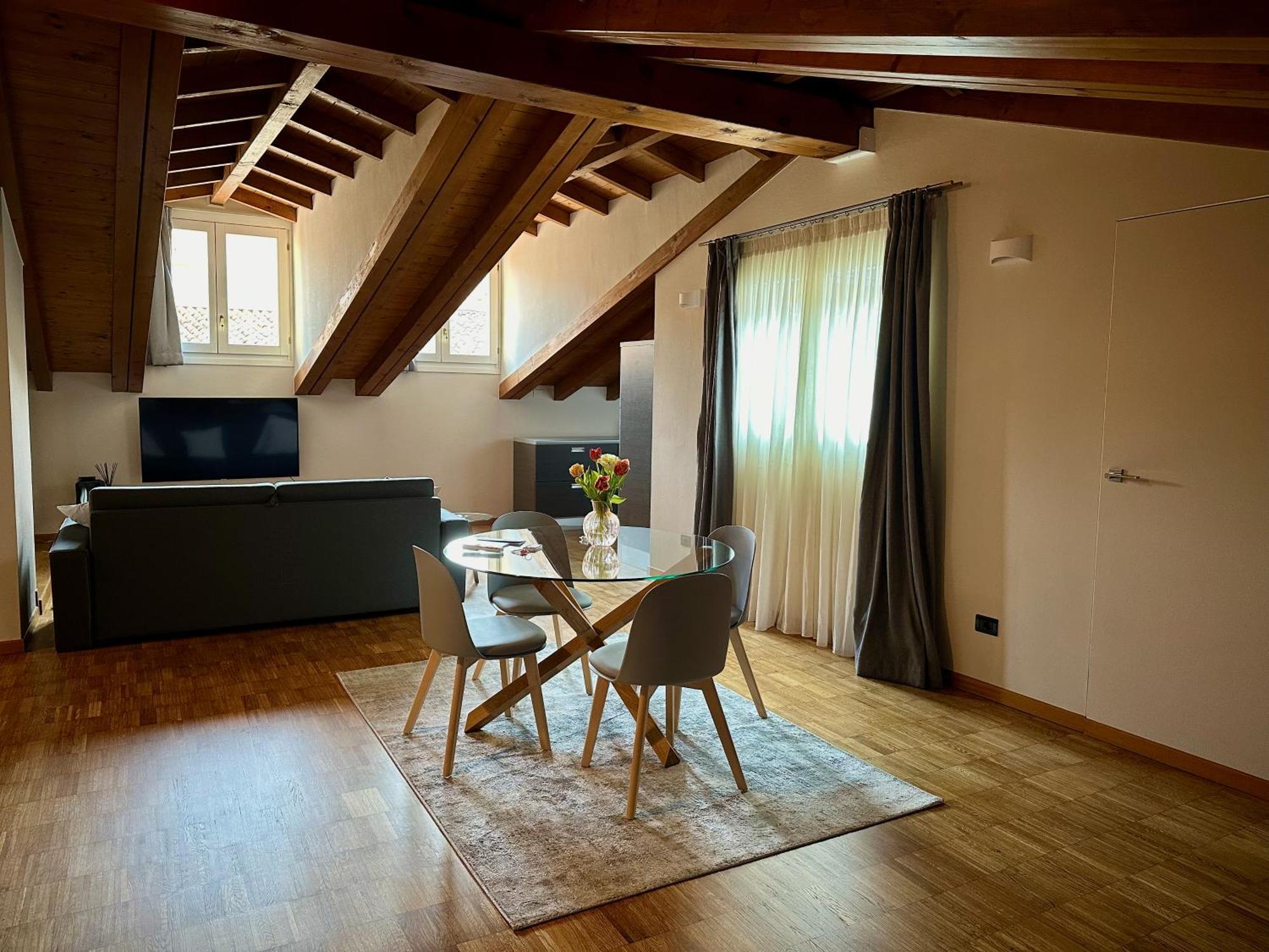 Magic Place Bergamo! Relax Apartment With Terrace In The Heart Of The City 외부 사진